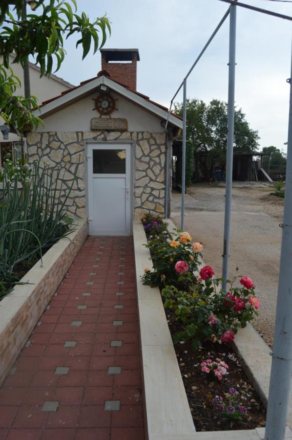 Apartman Didi Biograd Na Moru Exterior photo